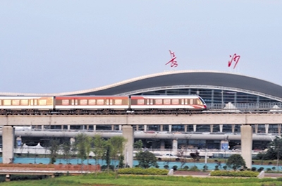 長沙磁懸浮正式試運營，全程方便快捷